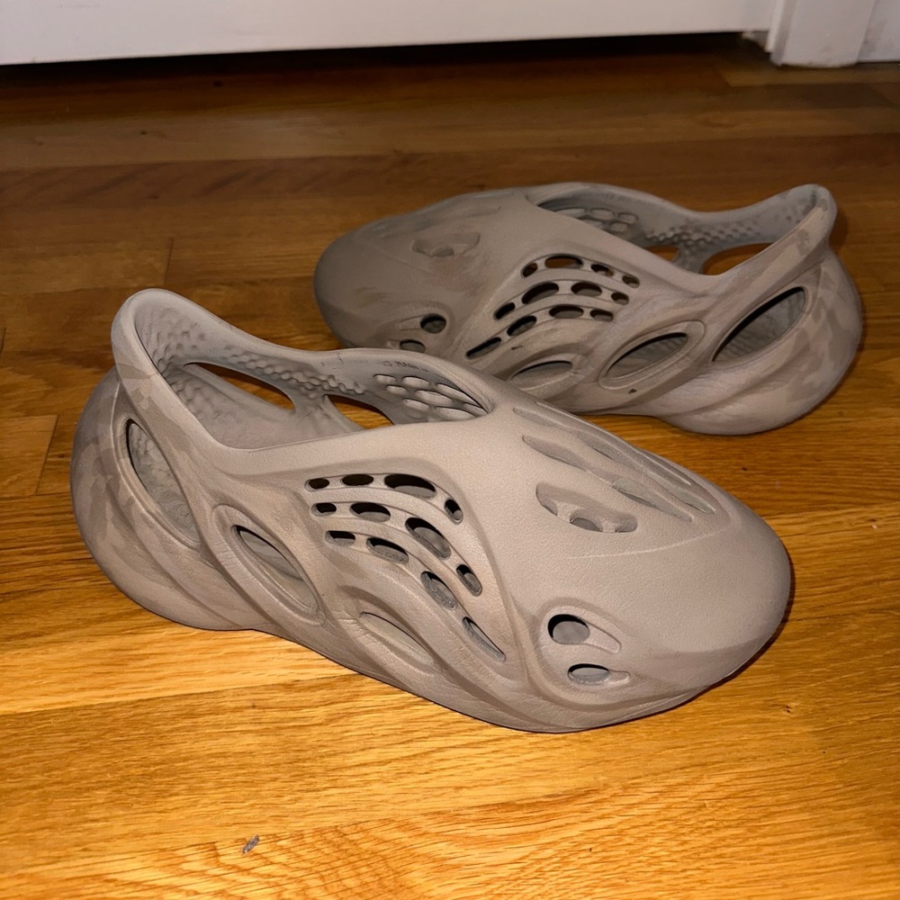 Yeezy Foam Runner Stone Sage